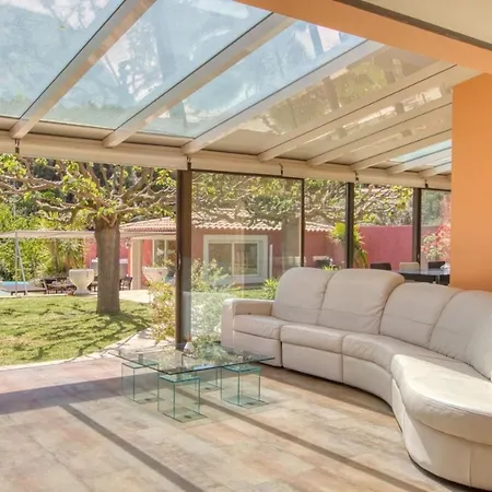 度假居 Beautiful House With Pool And Garden 奥利奥斯